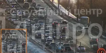 Серйозний затор у Дніпрі через ДТП біля Нового мосту