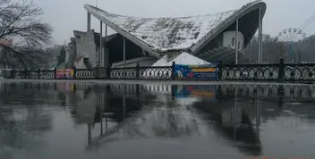 Качки у великій калюжі: затоплення в парку імені Лазаря Глоби
