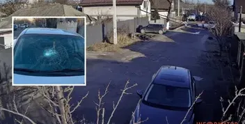 Злочин у Дніпрі: Велосипедист розбив автомобільне скло