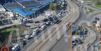 Пробки у Дніпрі: ситуація на вулиці 128 бригади Тероборони