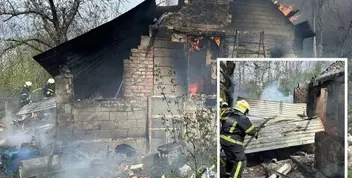 Пожежа дачного будинку на вулиці Старий Шлях у Дніпрі